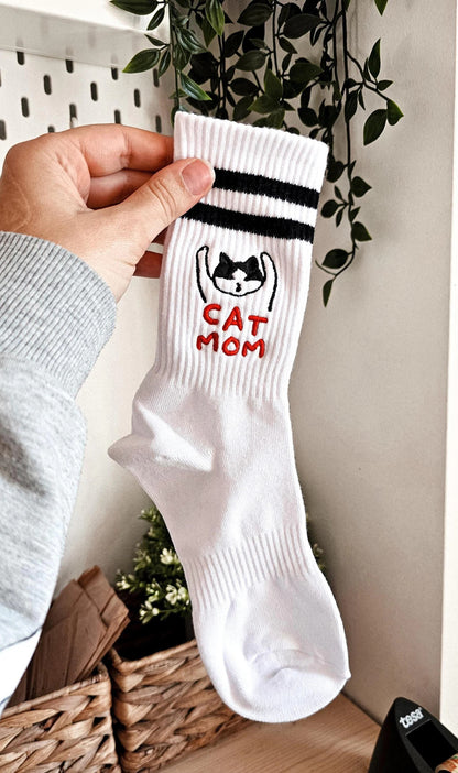 Tynora Women's Embroidered Cat Socks , Soft Crew Socks for Cat Lovers
