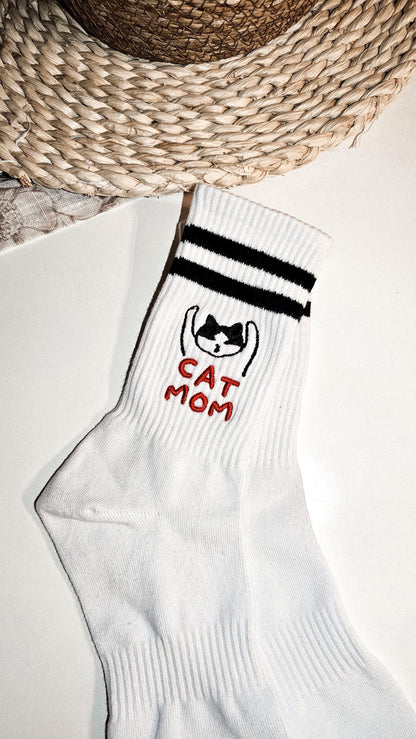 Tynora Women's Embroidered Cat Socks , Soft Crew Socks for Cat Lovers